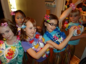 Luau Brownies 2013 060